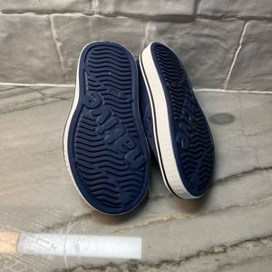 Native Miles Navy toddler C9